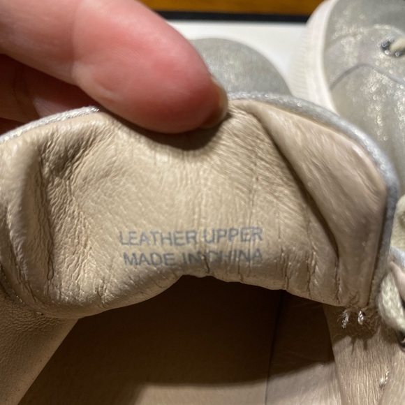 j/slides metallic sneakers - Picture 11 of 12